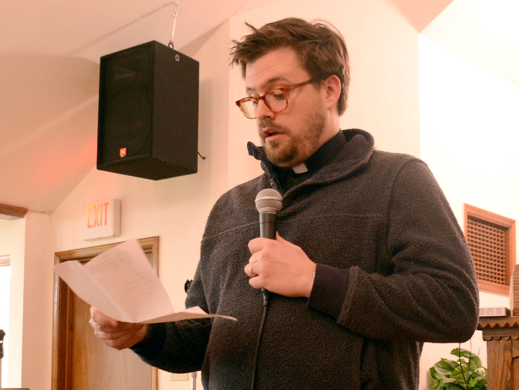 West Baraboo shelter organizers answer questions during open house
